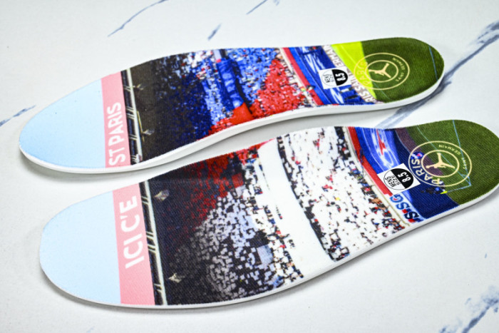 PSG x Air Jordan 5 “Off Noir” HQ3004-001