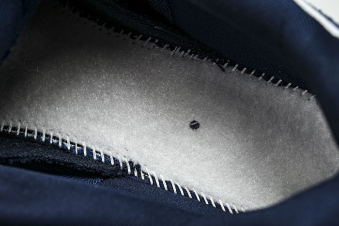 Eric Koston x Nike SB Air Max 95 HQ8492-400