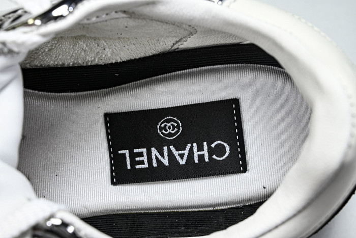 CN LOW TOP TRAINER CC SNEAKERS 21010934