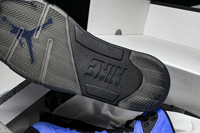 AIR JORDAN 5 RETRO Blue Suede DD0587-400