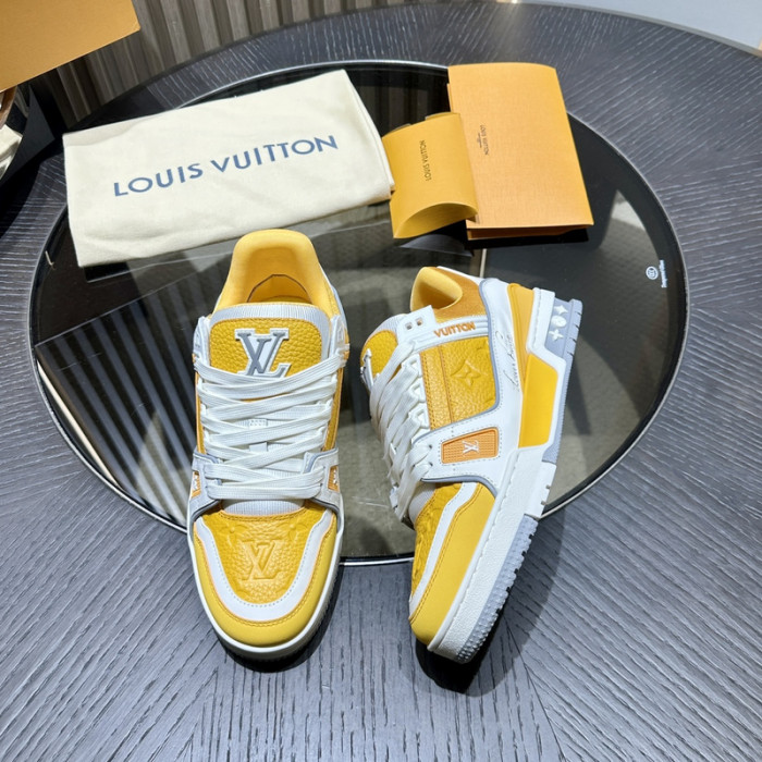 LOVT SNEAKER lv-242