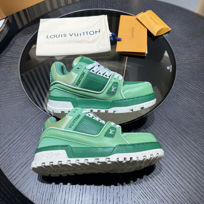 LOVT SNEAKER lv-247