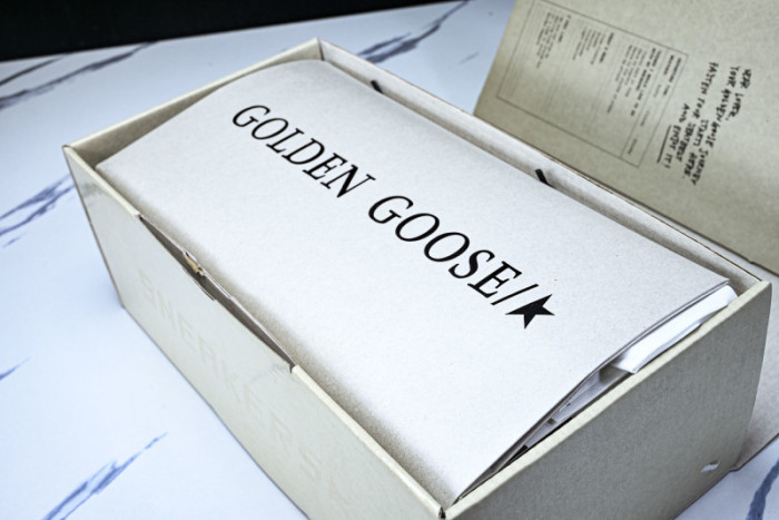 GGDB SNEAKERS 120250