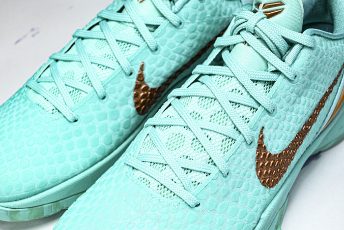 Jalen Brunson x Nike Kobe 6 Protro “Statue of Liberty” IQ5774-300