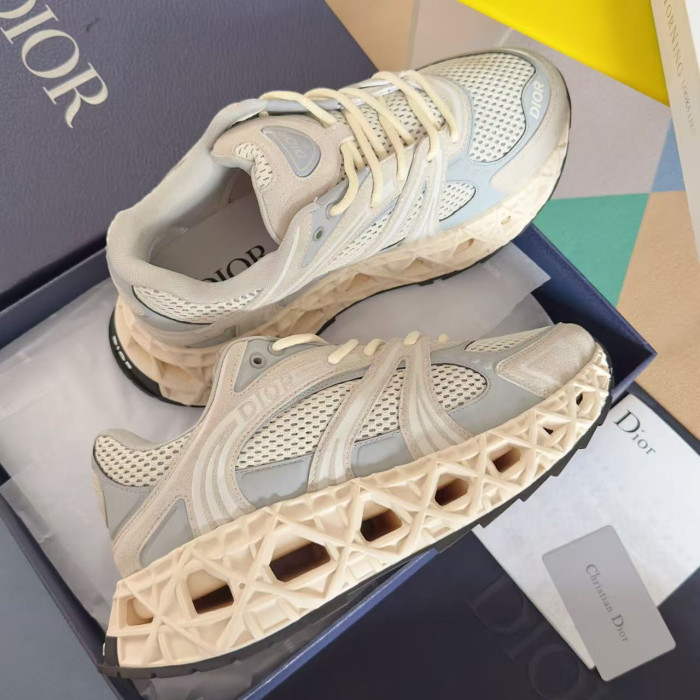 DR B35 LOW-TOP SNEAKERS DR-176