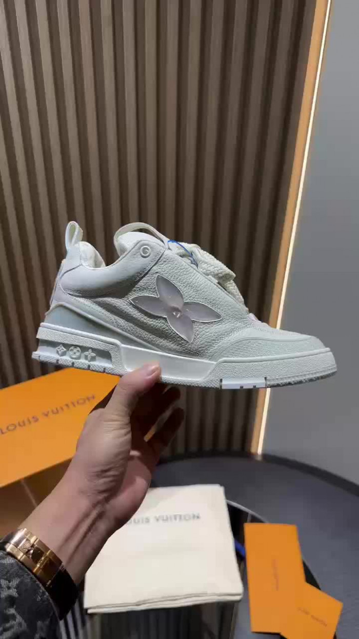 LOVT SNEAKER lv-211