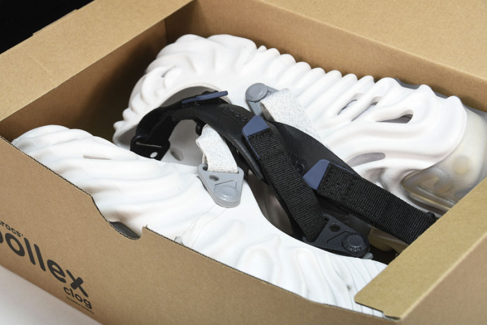 salehe bembury x Cr0c5 pollex clog cp-6