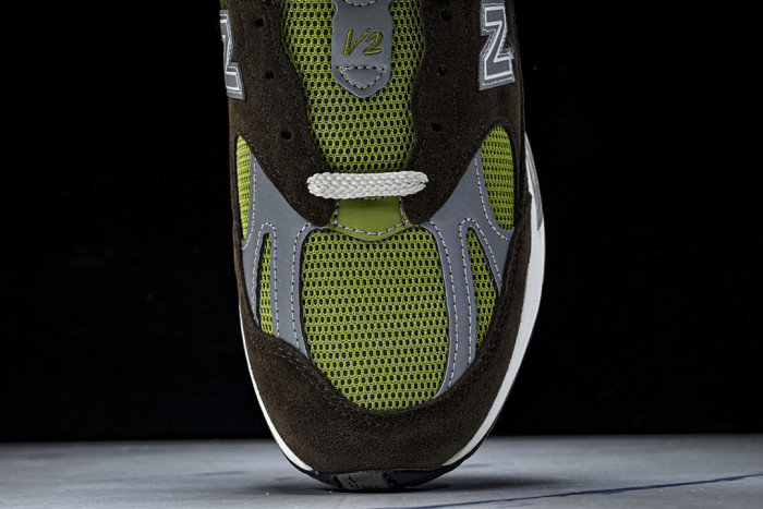 new Ba1an*e 991v2 m1vk daniëlle cathari x kith reverse matcha u991ck2