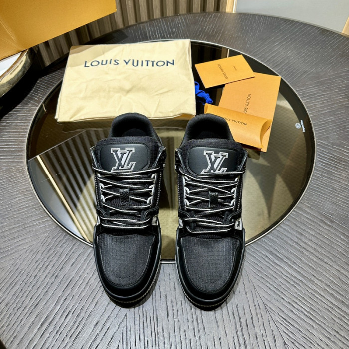 LOVT SNEAKER lv-219