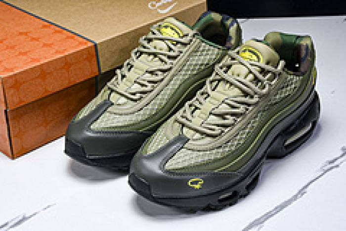 Corteiz x Air Max 95 SP FB2709-300