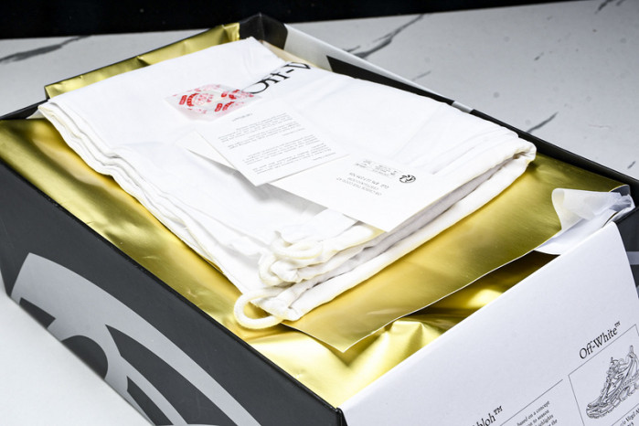 OF BE RIGHT BACK SNEAKERS OB18