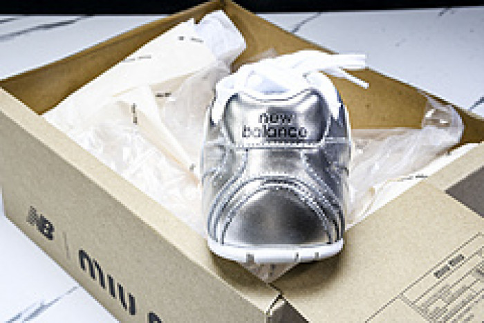 new Ba1an*e m1v nb5303