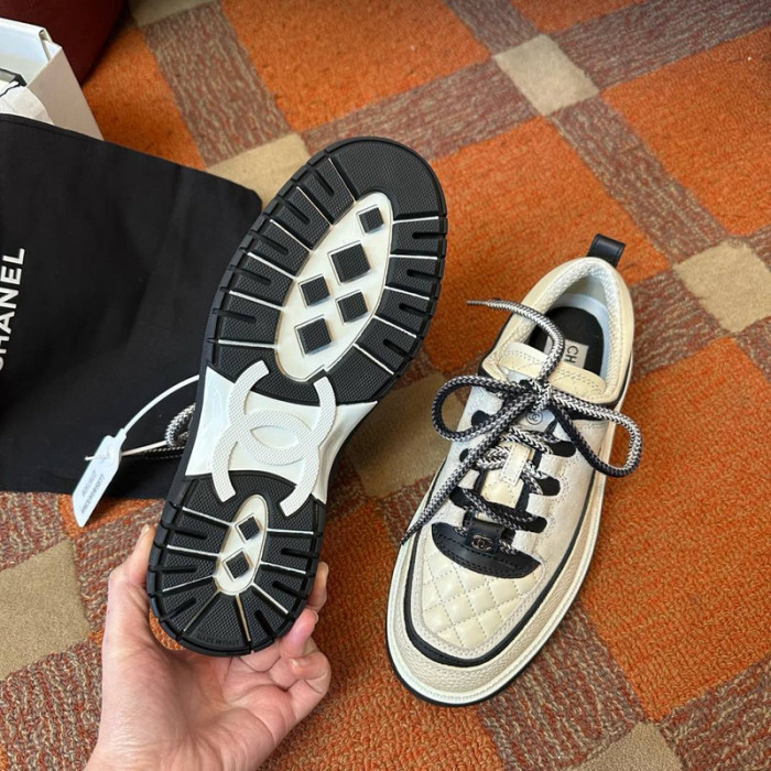 CN LOW TOP TRAINER CC SNEAKERS 21010926