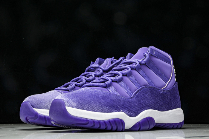 Air Jordan 11 CT8012-555