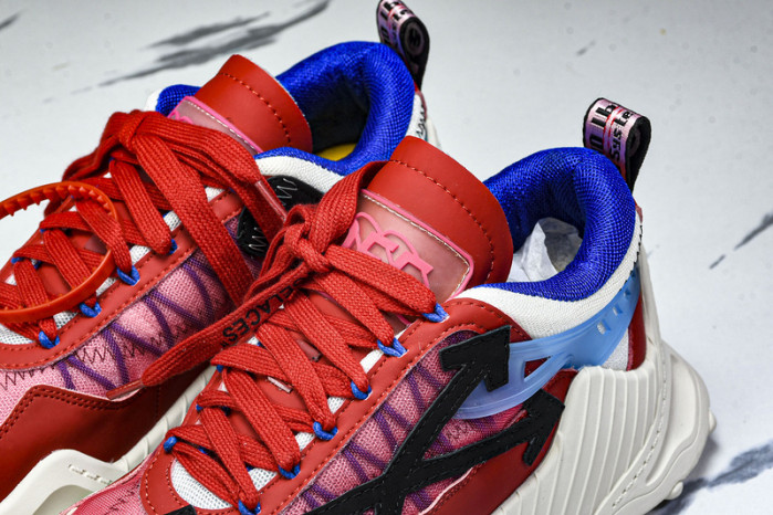 OF C/O ODSY-1000 SNEAKERS ow-58