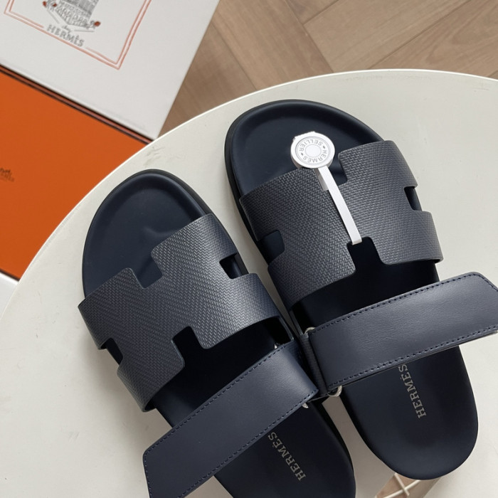 HER Slides 2405224 (dark blue)