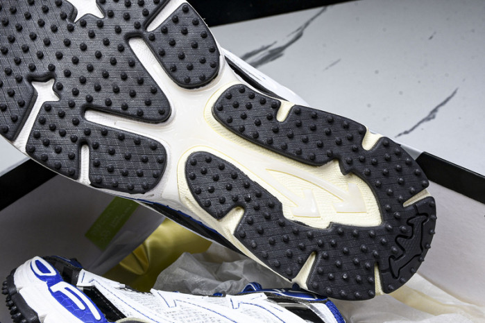 OF BE RIGHT BACK SNEAKERS OB20