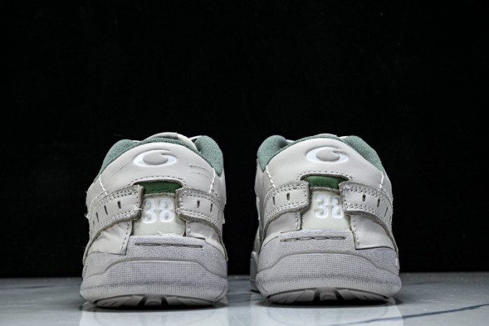 BL Hamptons Worn-Out BHW-10