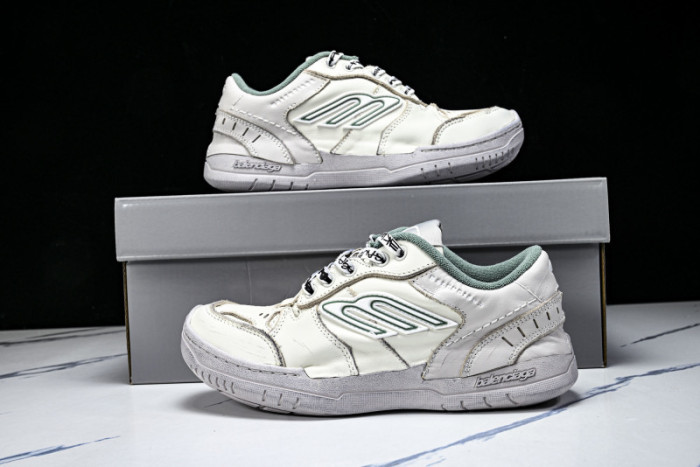 BL Hamptons Worn-Out BHW-10