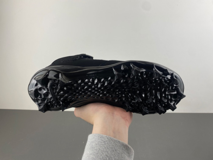 (SOCCER CLEATS) Air Jordan 4 Retro CU1110-0102