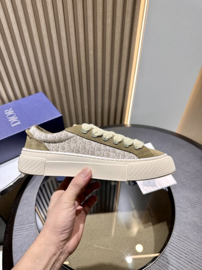 DR B33 LOW-TOP SNEAKERS DR-135