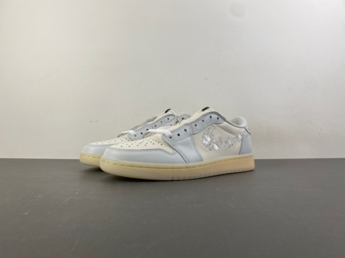 Air Jordan 1 IF4391-100