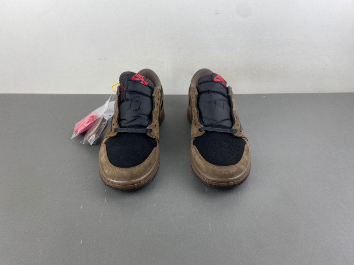Travis Scott x Air Jordan 1 Low OG DM7866-00111