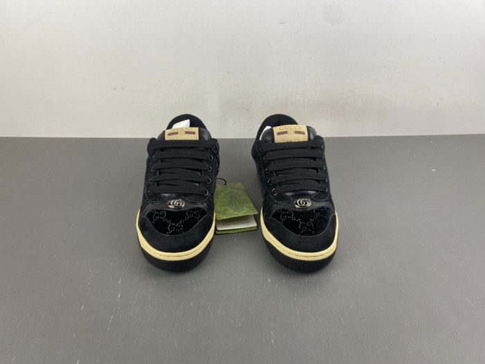 LOW-TOP SNEAKER 90656