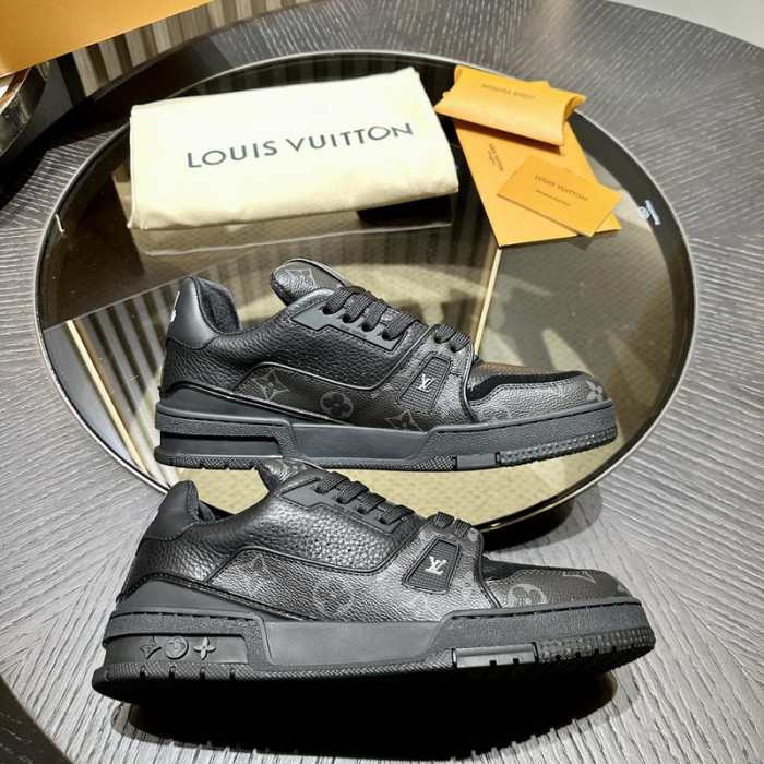 LOVT SNEAKER lv-206